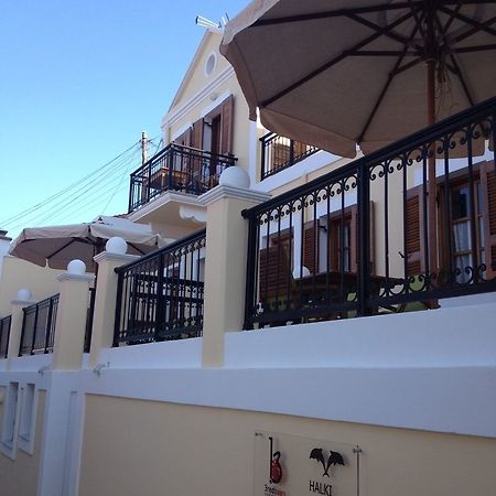 Готель Halki Sea House Екстер'єр фото