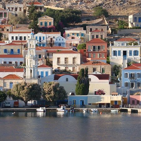 Готель Halki Sea House Екстер'єр фото